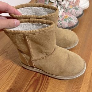 Toddler Girl Slip-on Boots